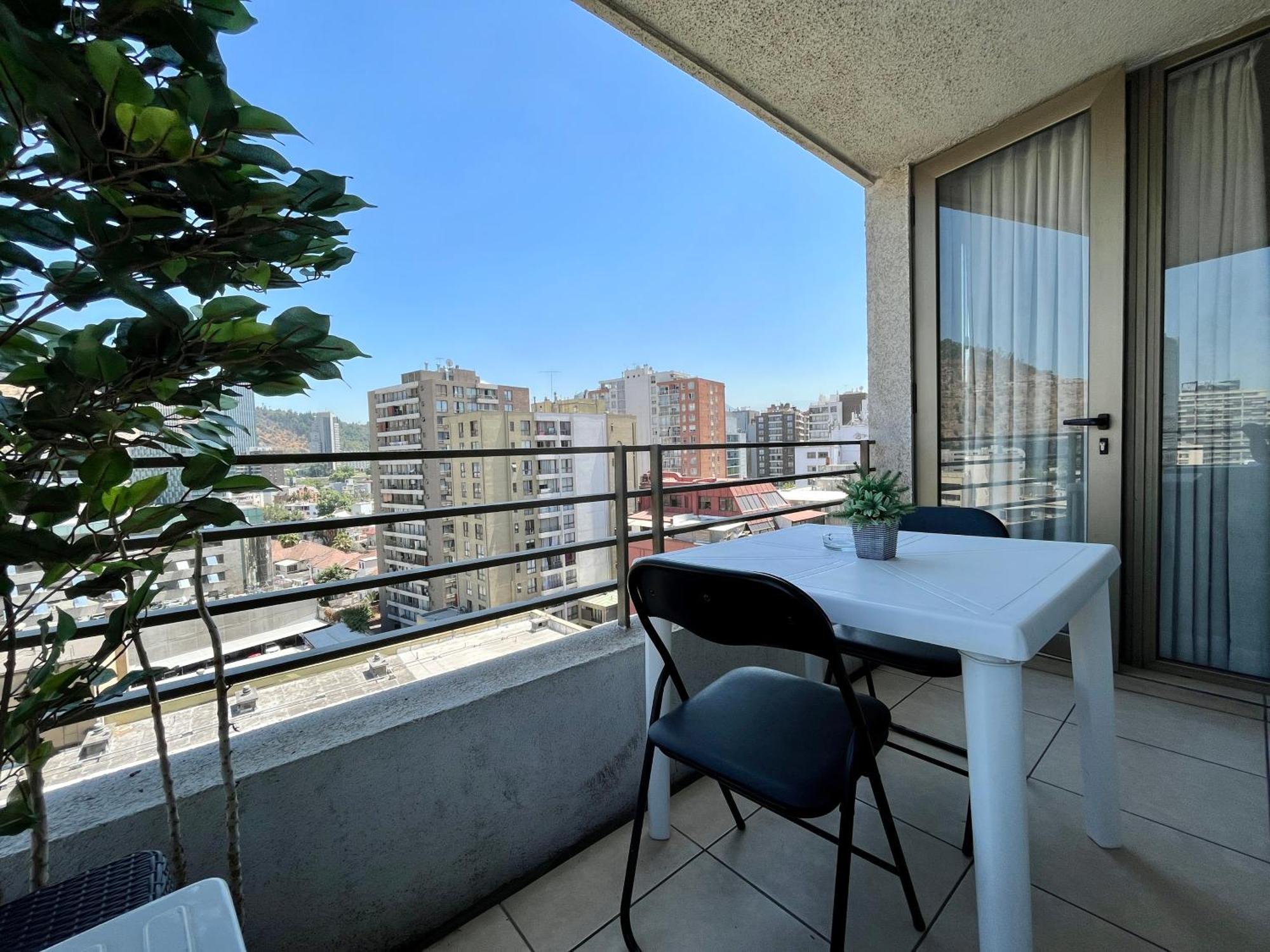 Apartamentos City Centro Manuel Montt سانتياغو المظهر الخارجي الصورة