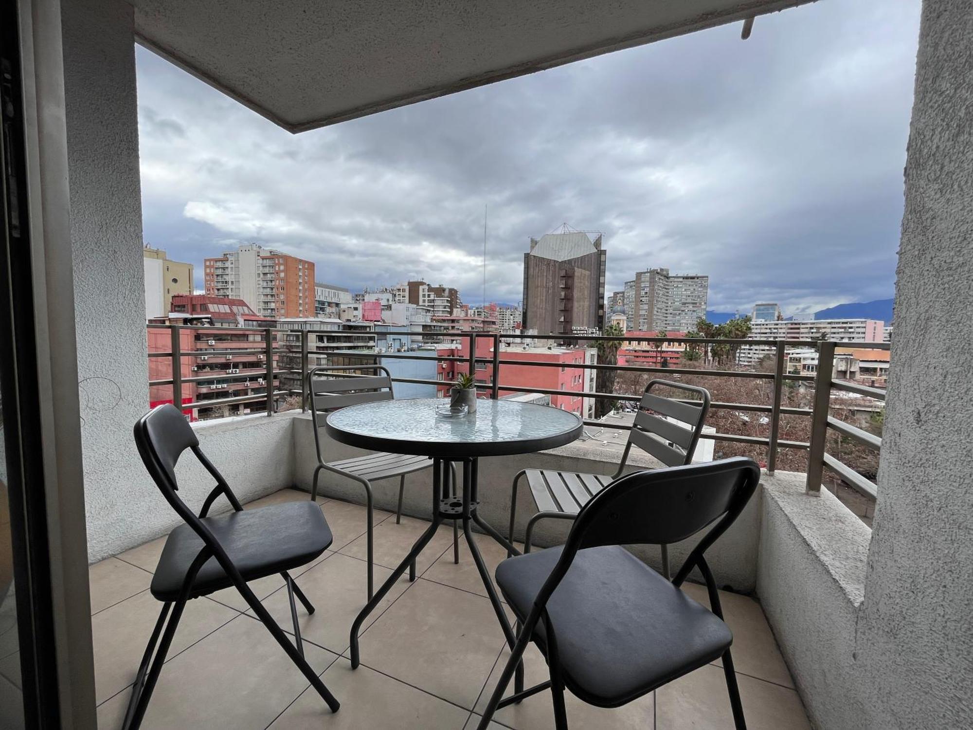 Apartamentos City Centro Manuel Montt سانتياغو المظهر الخارجي الصورة